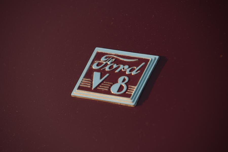  Ford DeLuxe Convertible Coupe 1940 года  (фото 17 из 80)